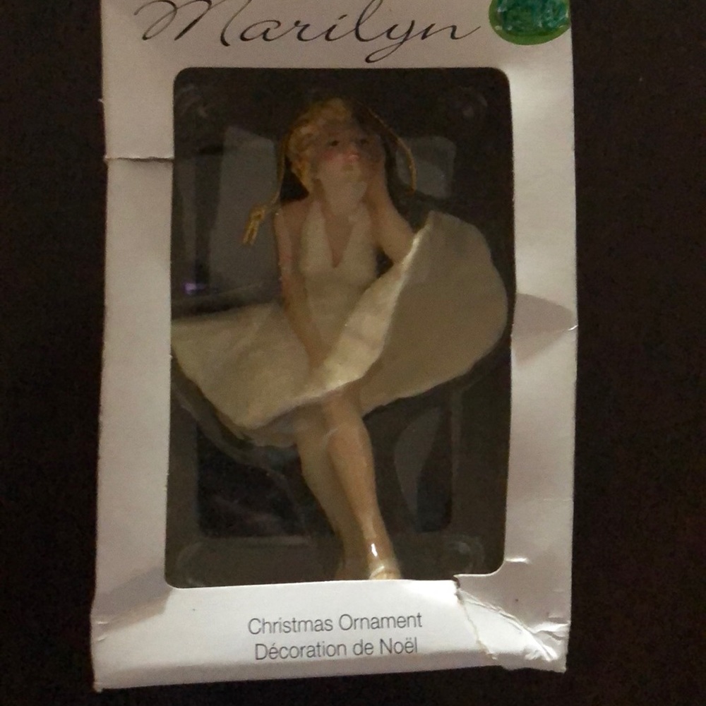 COPY - COPY - Marilyn Monroe ornament collectible